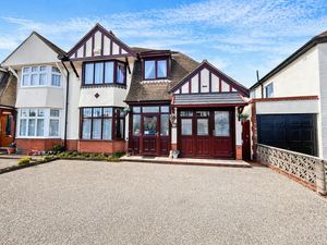 Photo 24- click for photo gallery